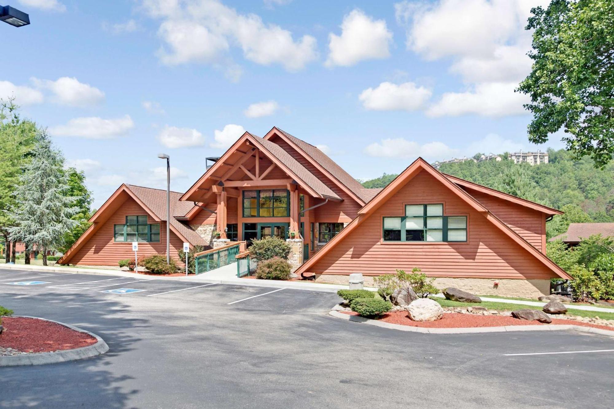 Hilton Vacation Club Bent Creek Golf Village Gatlinburg Pittman Center Exterior photo