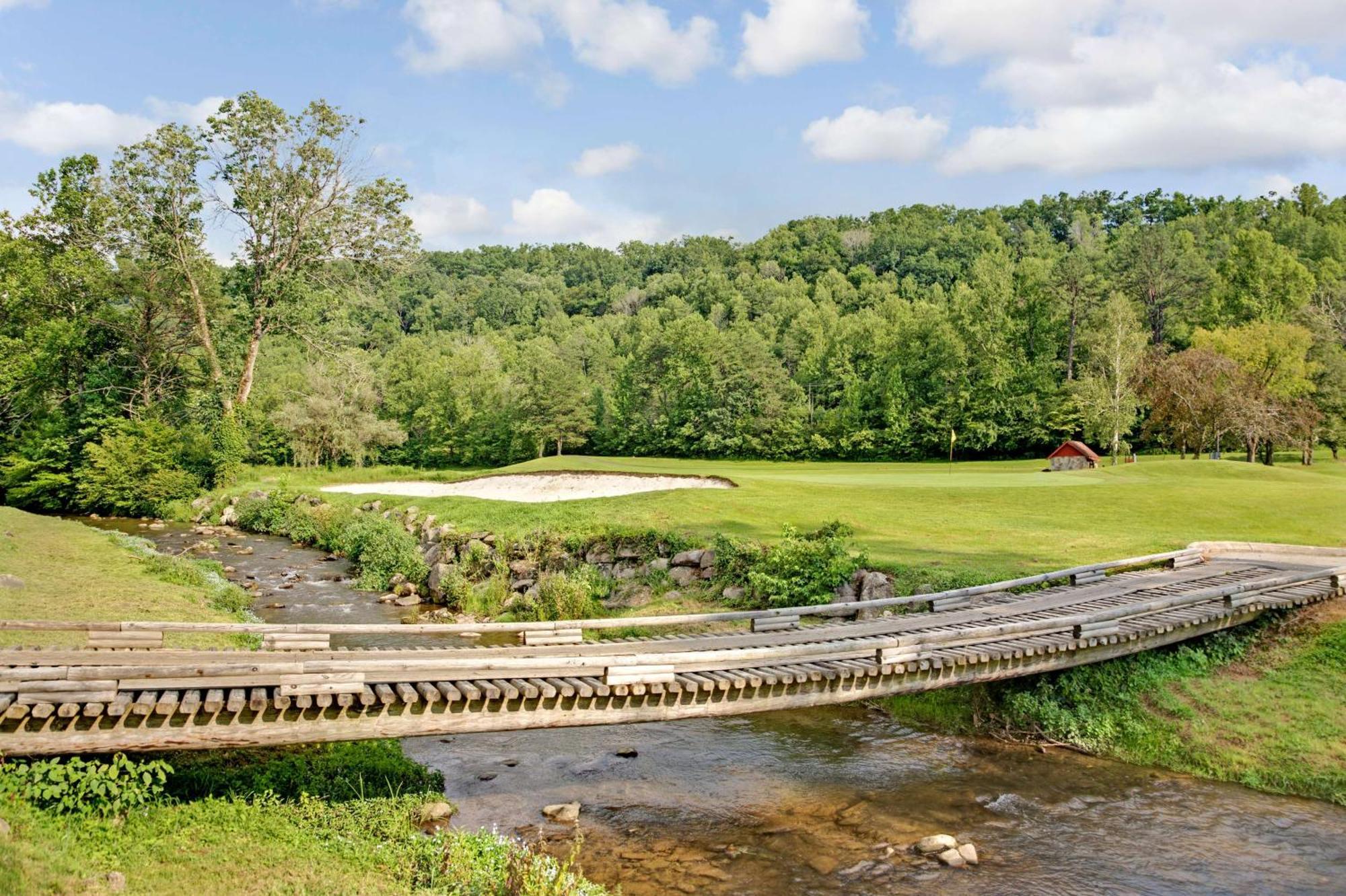 Hilton Vacation Club Bent Creek Golf Village Gatlinburg Pittman Center Exterior photo