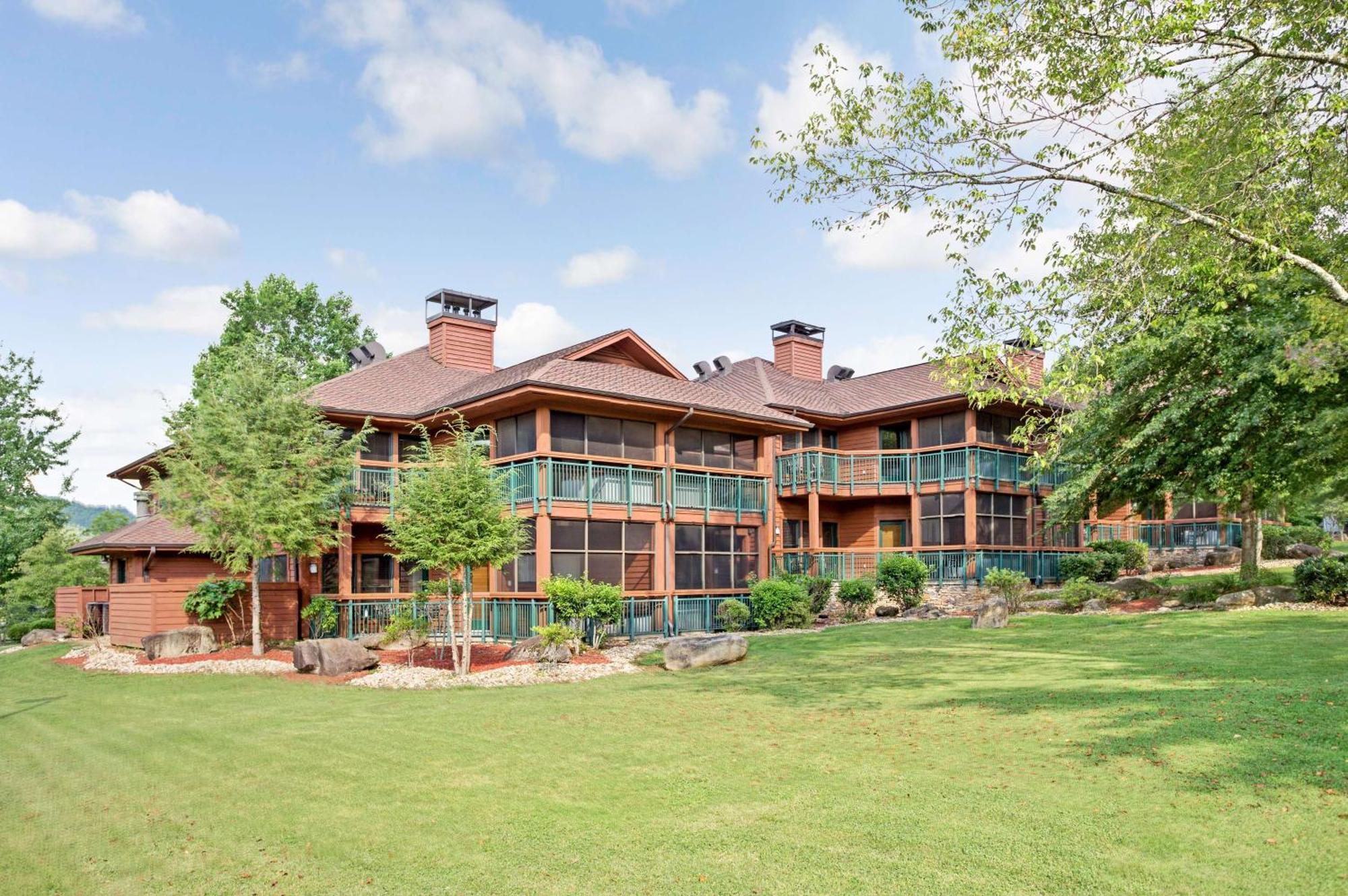 Hilton Vacation Club Bent Creek Golf Village Gatlinburg Pittman Center Exterior photo